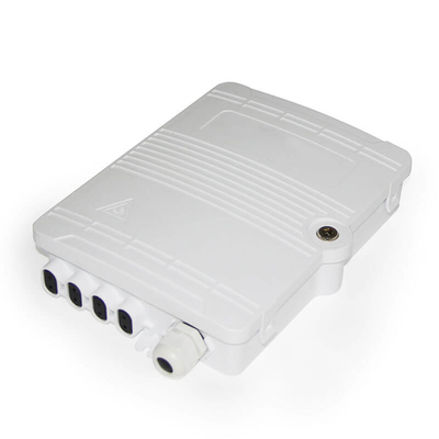 Box di distribuzione in fibra ottica a 8 core FTTH con adattatori opzionali e pigtails per il montaggio a parete o a palo