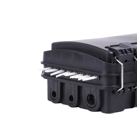 16 Core FDB Fibra a montaggio murale Box di distribuzione all'interno o all'esterno