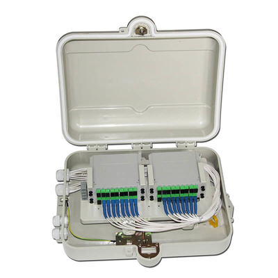 Casella di distribuzione in fibra ottica impermeabile SMC 32 nuclei per uso esterno