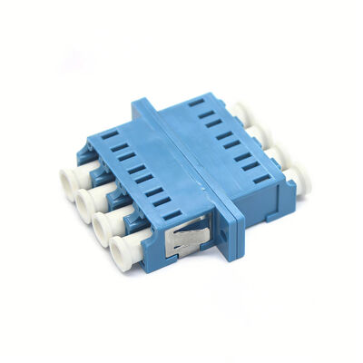 Adattatore per fibra ottica monomodale quadruplex LC UPC con flangia